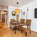 Explorer House Apartment