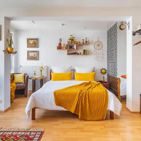 Apartment Explorer House