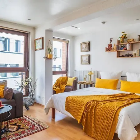 Apartment Explorer House